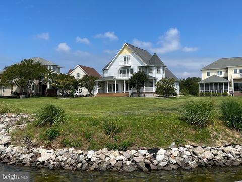 17753 Whitestone Dr, Tall Timbers, MD 20690
