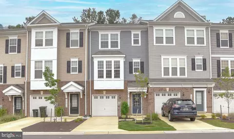 44030 Eucalyptus Way, California, MD 20619
