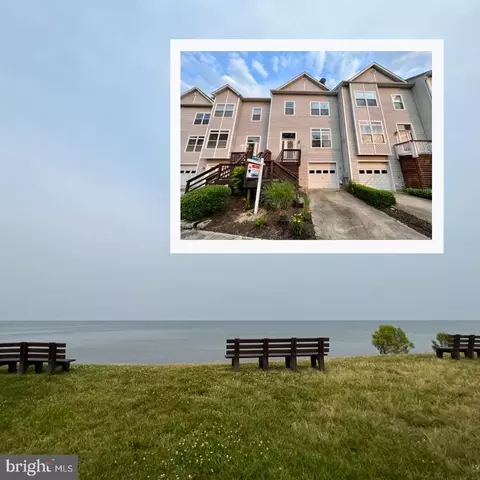 48383 Surfside Dr, Lexington Park, MD 20653
