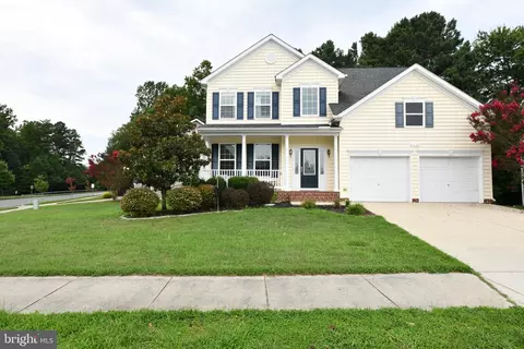 43602 Albatross St, Hollywood, MD 20636