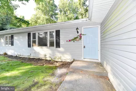 24830 Jones Rd, Mechanicsville, MD 20659