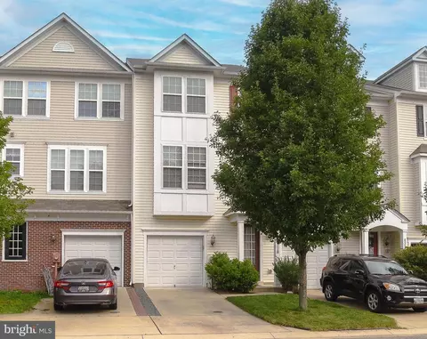 43528 Wild Iris St, California, MD 20619