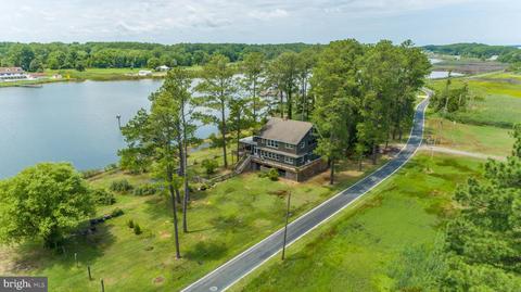 16127 Piney Point Rd, Piney Point, MD 20674 photo 1