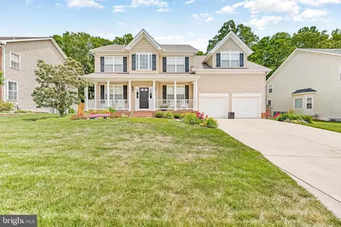 20576 Carmarthen Dr, Lexington Park, MD 20653