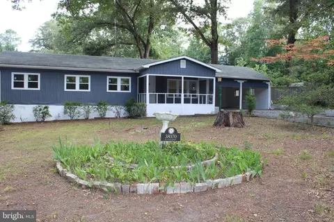 38070 Hunter Ct, Charlotte Hall, MD 20622