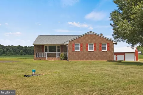 38968 Chaptico Rd, Helen, MD 20635