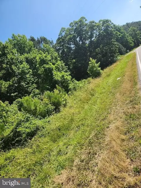 48008 Beachville Rd, Saint Inigoes, MD 20684
