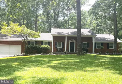 45843 Dent Dr, Lexington Park, MD 20653
