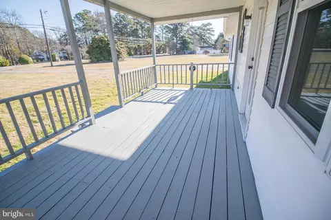 17335 Piney Point Rd, Piney Point, MD 20674 photo 11
