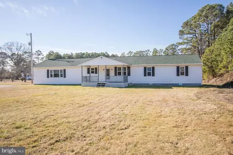17335 Piney Point Rd, Piney Point, MD 20674 photo 2