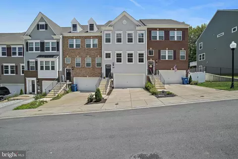 23846 Myrtle Glen Way, California, MD 20619