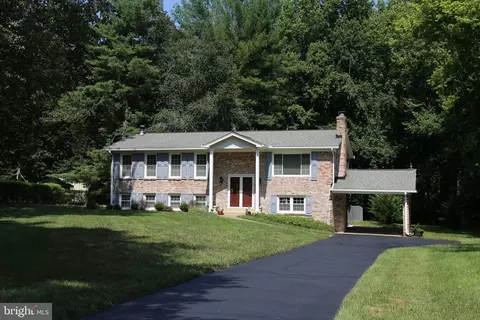 38245 Walter Ct, Charlotte Hall, MD 20622