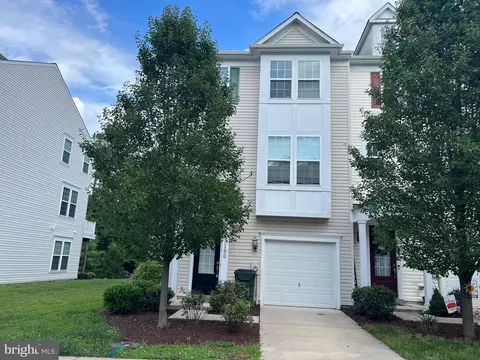 23180 Mountain Laurel Ln, California, MD 20619