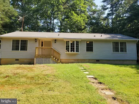 44540 Medleys Neck Rd, Leonardtown, MD 20650