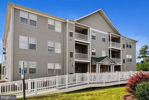 45512 Westmeath Way #B32, Great Mills, MD 20634