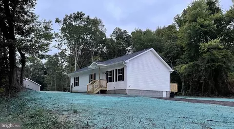 20764 Poplar Ridge Rd, Lexington Park, MD 20653