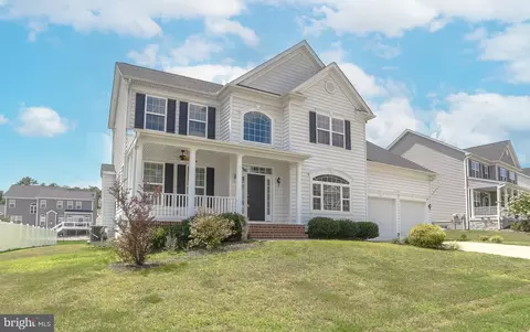 43469 Greg St, Hollywood, MD 20636