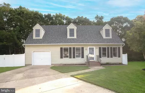 20898 Mauvy Moss Pl, Lexington Park, MD 20653
