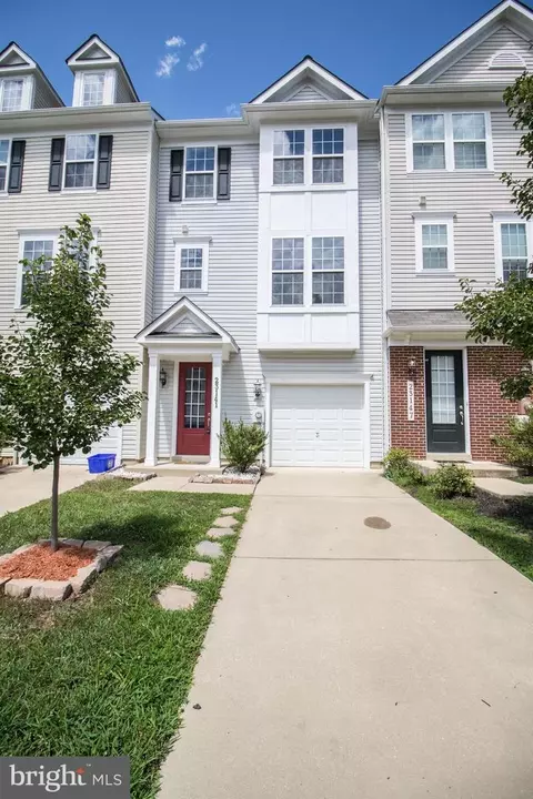 23141 Foxglove Way, California, MD 20619