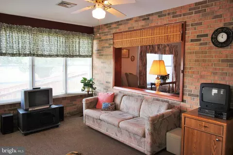 24148 Hurry Rd, Chaptico, MD 20621 photo 6