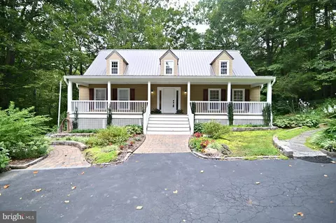 24120 Hollywood Rd, Hollywood, MD 20636