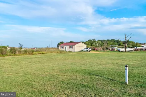 16066 Thomas Rd, Piney Point, MD 20674 photo 11