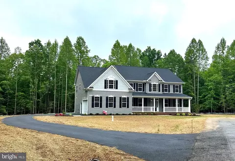 42636 Grace Way, Hollywood, MD 20636