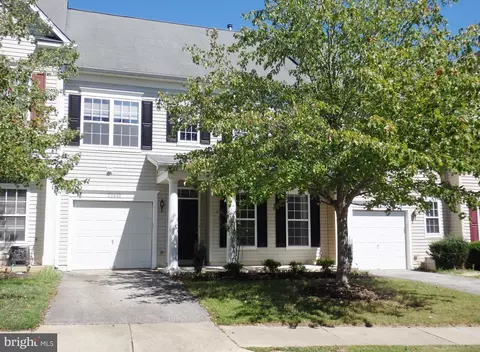 23443 Dahlia Cir, California, MD 20619