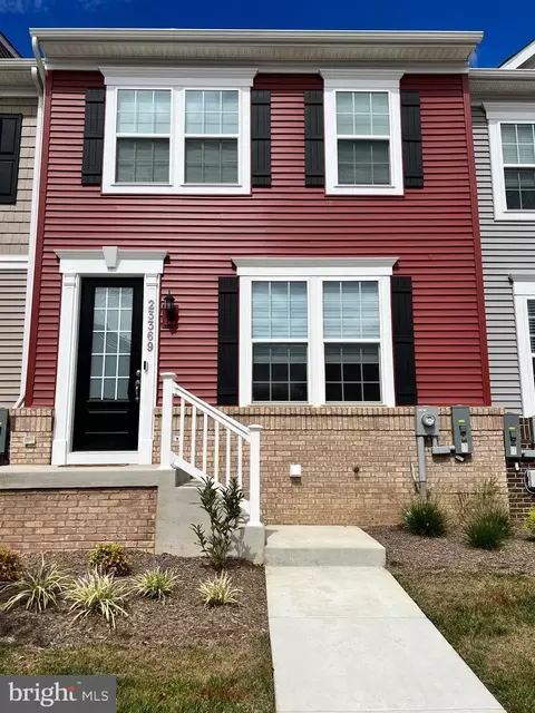 23369 Sugar Pine Ln, California, MD 20619