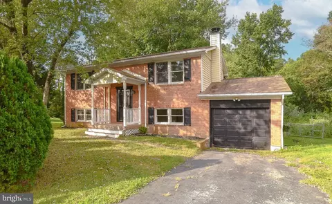 21933 Spring Valley Dr, Lexington Park, MD 20653