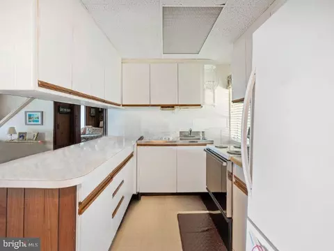 20438 Riverview Dr, Coltons Point, MD 20626 photo 9