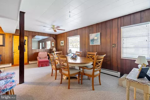 20438 Riverview Dr, Coltons Point, MD 20626 photo 8