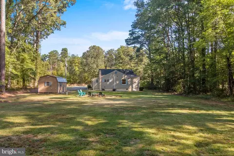 22717 Point Lookout Rd, Leonardtown, MD 20650 photo 5