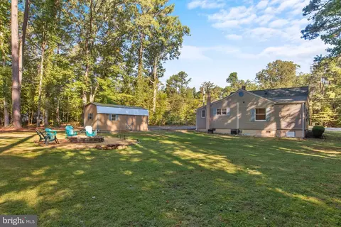 22717 Point Lookout Rd, Leonardtown, MD 20650 photo 6