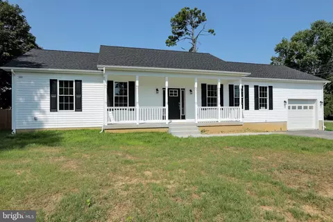 29793 Bruce Rd, Mechanicsville, MD 20659