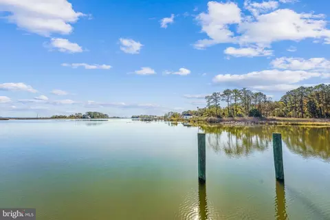 16212 Thomas Rd, Piney Point, MD 20674 photo 4