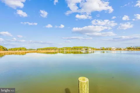 16212 Thomas Rd, Piney Point, MD 20674 photo 3