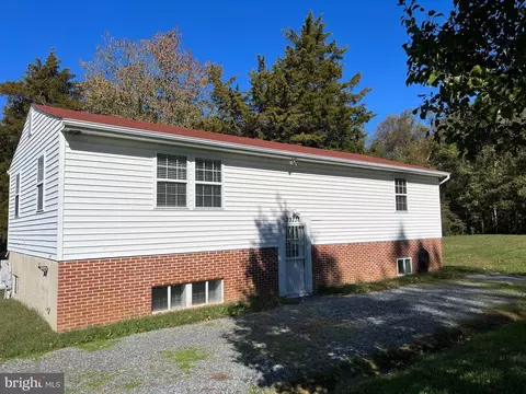 23236 Hilltop Dr, Chaptico, MD 20621