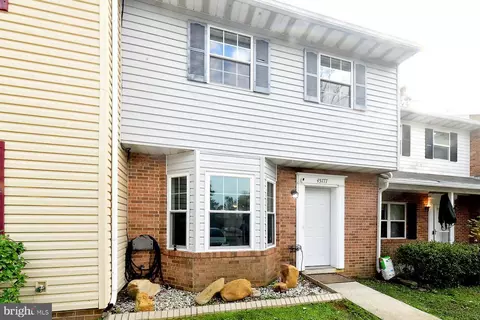 45777 Church Dr, Great Mills, MD 20634