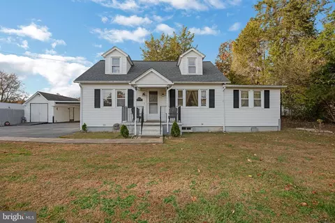 24383 Hollywood Rd, Hollywood, MD 20636