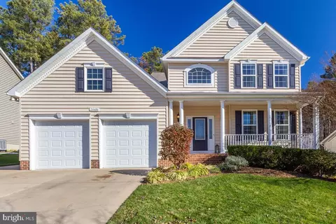 24406 Broad Creek Dr, Hollywood, MD 20636