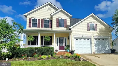 24535 Broad Creek Dr, Hollywood, MD 20636