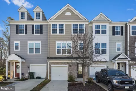23102 Mountain Laurel Ln, California, MD 20619