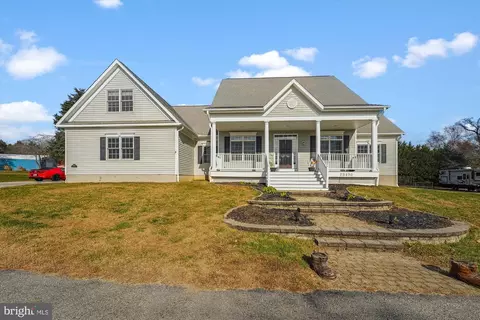 23420 Grampton Rd, Clements, MD 20624