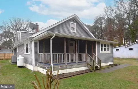 45395 Walnut St, Piney Point, MD 20674