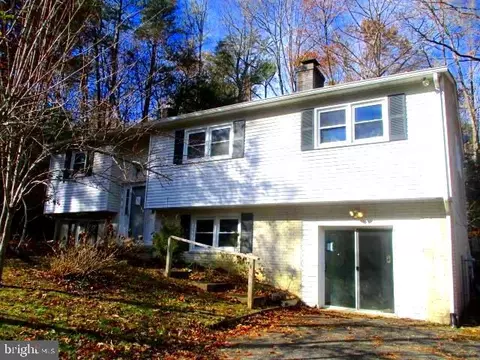 24703 Morgan Rd, Hollywood, MD 20636