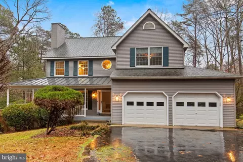20760 Chestnut Ridge Dr, Leonardtown, MD 20650