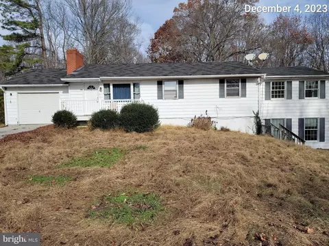 27290 Three Notch Rd, Mechanicsville, MD 20659