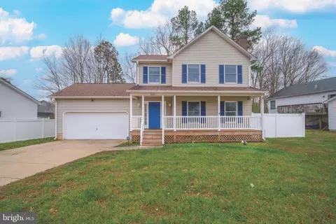 20857 Sandstone St, Lexington Park, MD 20653