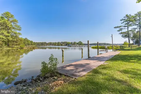 17497 River Dr, Piney Point, MD 20674 photo 4